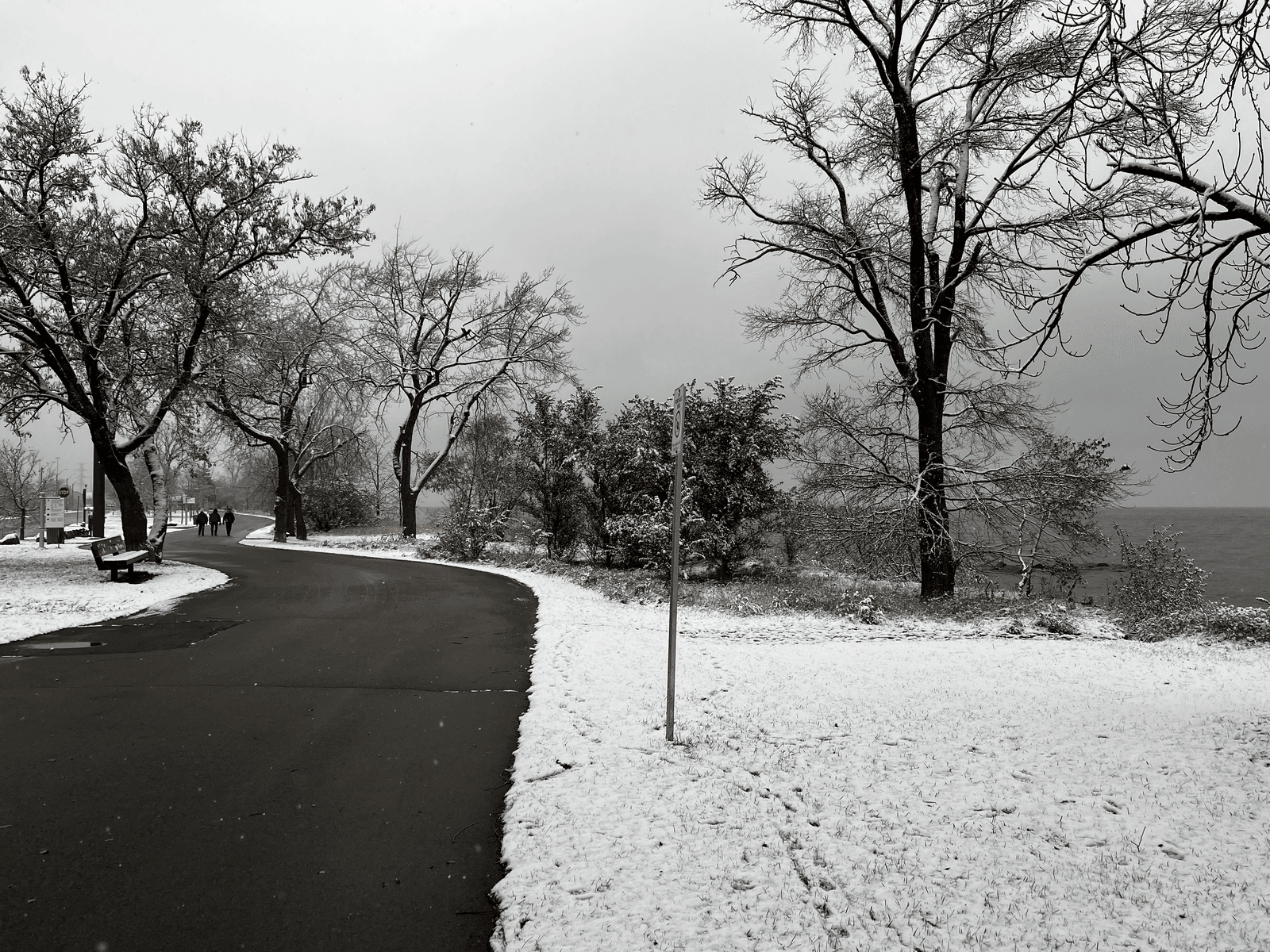 A winter trail in Hamilton Along lake Ontario